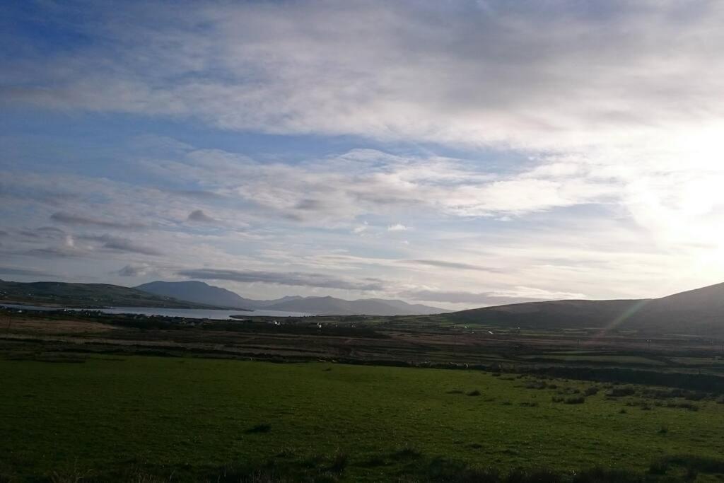Skellig View Bluebell Rose & The Kerry Cliffs Apartman Portmagee Kültér fotó